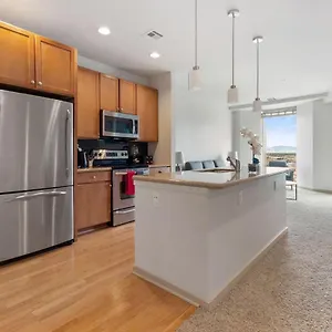 Apartment Luxury 30 Day, Denver