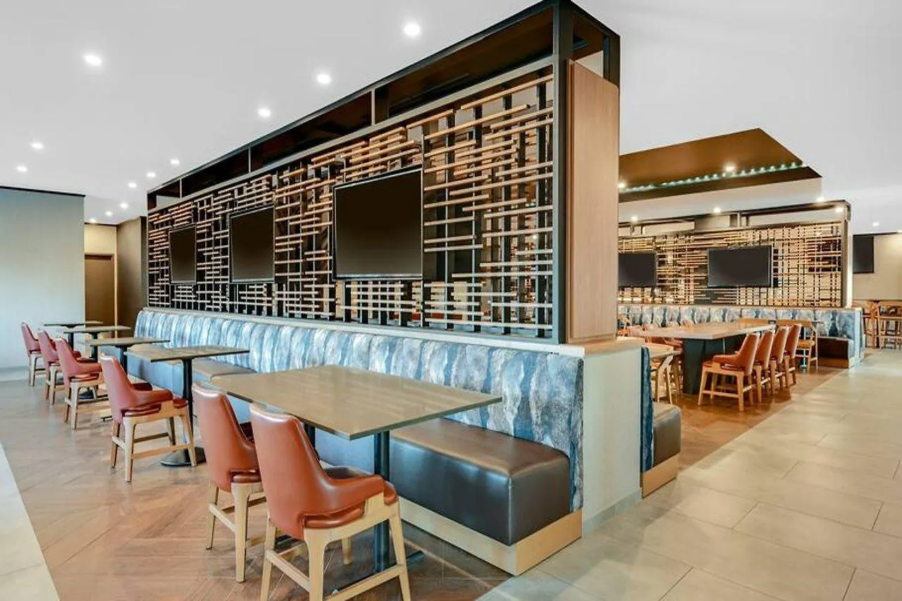 Hotel Doubletree By Hilton Denver International Airport, Co