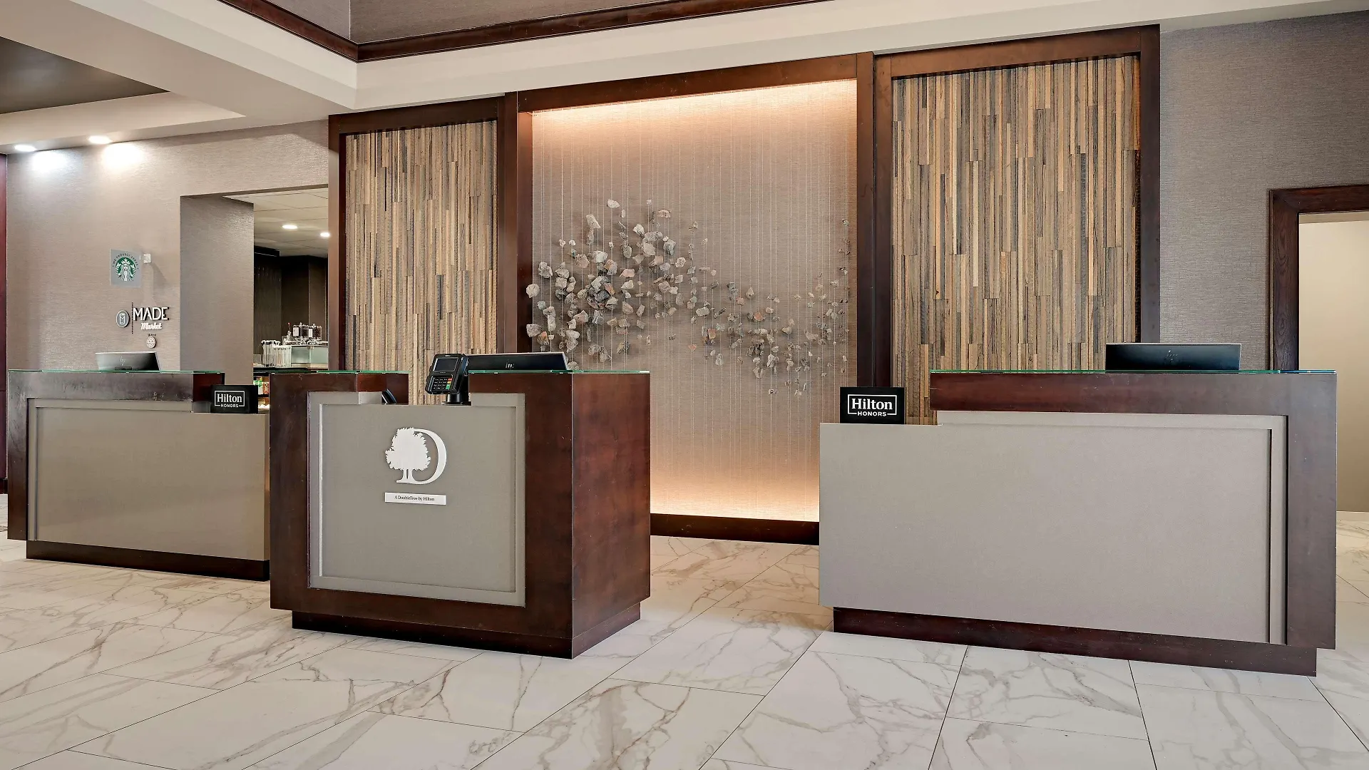 Doubletree By Hilton Denver International Airport, Co