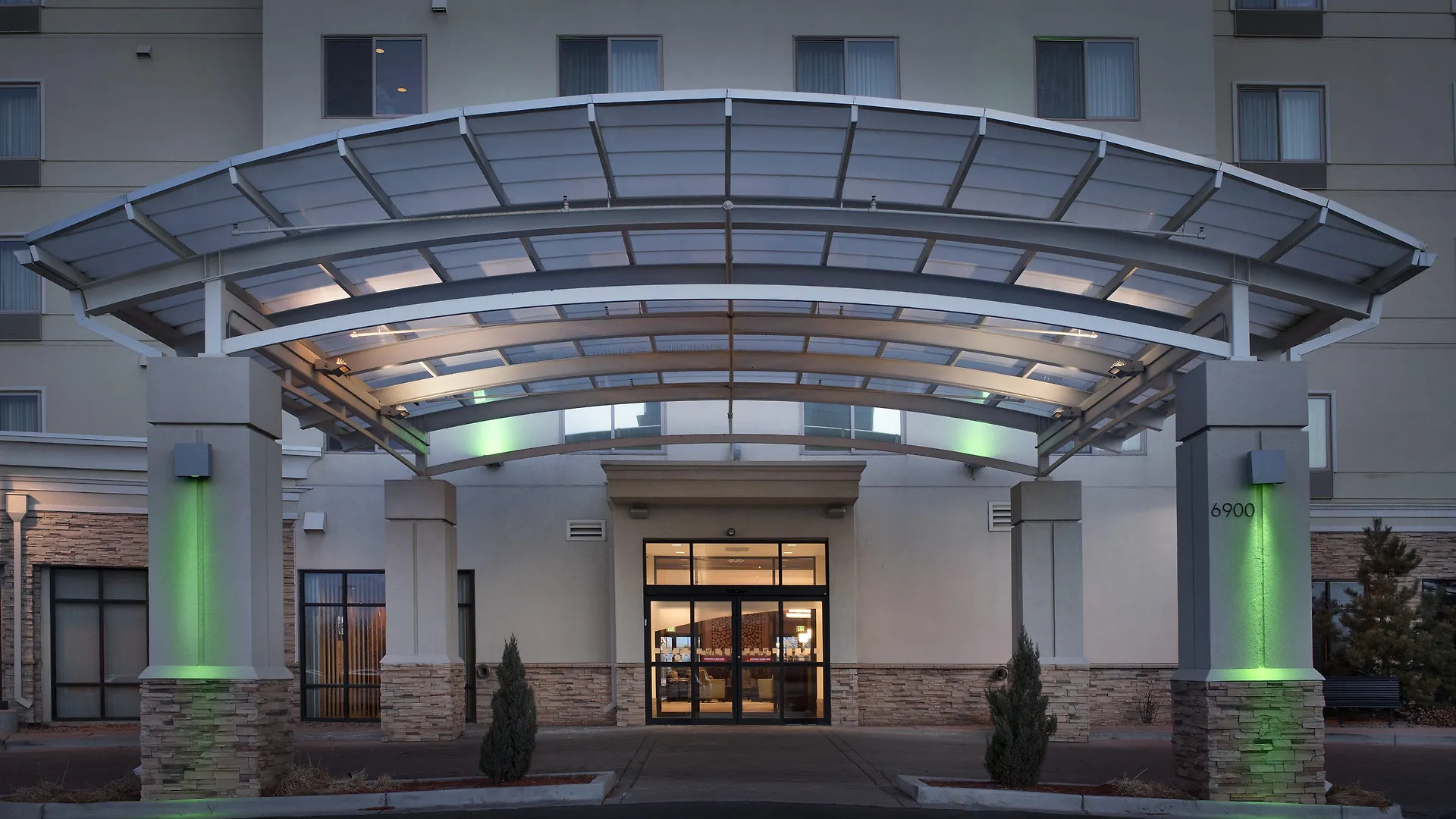 Hotel Doubletree By Hilton Denver International Airport, Co